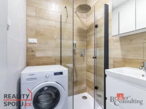 Pronájem bytu 2+1, Opava, Hany Kvapilové, 57 m2