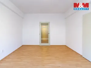 Pronájem bytu 3+1, Praha - Nové Město, Masarykovo nábřeží, 110 m2