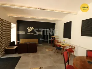 Pronájem obchodního prostoru, Žďár nad Sázavou, nám. Republiky, 103 m2