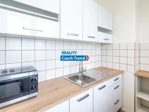 Pronájem bytu 3+1, Skrbeň, Hlavní, 70 m2