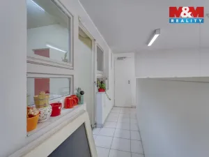 Pronájem obchodního prostoru, Praha - Vinohrady, Vinohradská, 161 m2