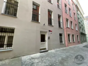 Pronájem bytu 1+kk, Praha, Půtova, 24 m2