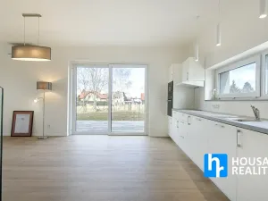 Pronájem rodinného domu, Praha - Křeslice, Ke stráni, 190 m2