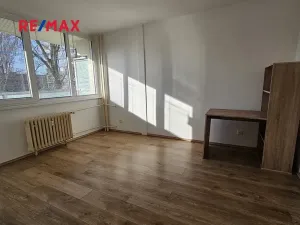 Pronájem bytu 1+1, Kolín, Dělnická, 31 m2