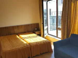 Prodej bytu 2+kk, Nesebar, Bulharsko, 88 m2