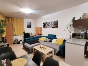 Pronájem bytu 2+kk, Praha - Střížkov, Makedonská, 49 m2