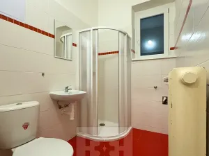 Pronájem bytu 1+kk, Praha - Smíchov, K vodojemu, 26 m2