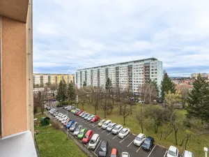 Pronájem bytu 2+kk, Praha - Kobylisy, Kaňkovského, 43 m2