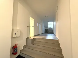 Pronájem kanceláře, Brno, Kosmákova, 50 m2