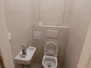 Pronájem bytu 2+kk, Praha - Malešice, Počernická, 53 m2