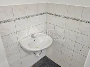 Pronájem kanceláře, Beroun - Beroun-Město, Plzeňská, 23 m2