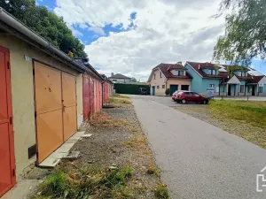 Pronájem garáže, Havlíčkův Brod, 18 m2