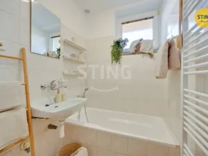 Prodej bytu 3+1, Tvrdonice, Družstevní, 72 m2