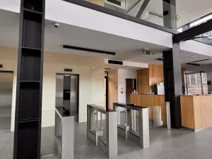Pronájem kanceláře, Brno, Šumavská, 483 m2