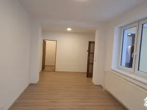 Pronájem bytu 3+1, Boskovice, Velenova, 100 m2