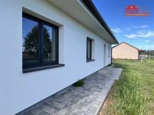 Prodej rodinného domu, Dříteč, 125 m2