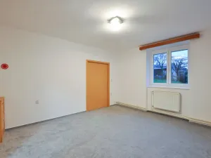 Pronájem bytu 2+1, Trutnov - Střední Předměstí, náměstí Hraničářů, 43 m2