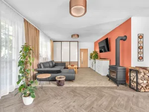 Prodej rodinného domu, Mladé Buky - Hertvíkovice, 144 m2