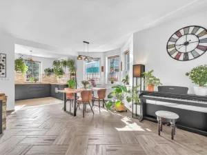 Prodej rodinného domu, Mladé Buky - Hertvíkovice, 144 m2