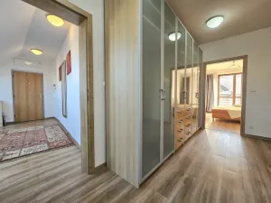 Pronájem bytu 2+kk, Praha - Břevnov, Patočkova, 80 m2