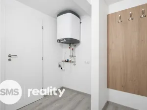 Pronájem bytu 1+kk, Opava - Předměstí, Resslovo nábřeží, 30 m2