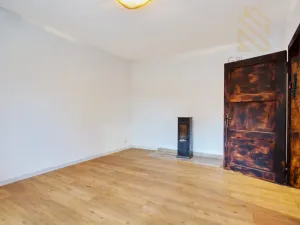 Prodej vícegeneračního domu, Modlany, 380 m2