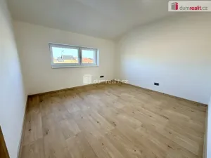 Pronájem rodinného domu, Huštěnovice, 136 m2