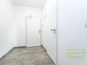 Prodej bytu 1+kk, Praha, Fabiánové, 31 m2