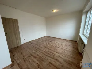 Pronájem bytu 2+kk, Jirkov, Karla Čapka, 51 m2