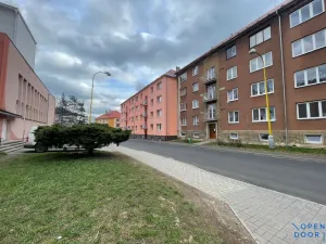 Pronájem bytu 2+kk, Jirkov, Karla Čapka, 51 m2