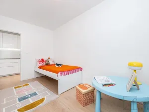Prodej bytu 5+kk, Praha - Bohnice, Feřtekova, 88 m2