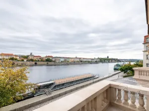 Prodej bytu 3+kk, Praha - Smíchov, Hořejší nábřeží, 85 m2