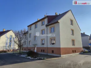 Prodej bytu 2+1, Kaplice, Omlenická, 52 m2