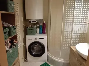 Prodej bytu 2+kk, Moravany, Sadová, 45 m2