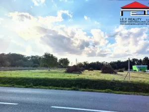 Prodej pozemku pro bydlení, Ivančice - Němčice, 9335 m2