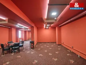 Pronájem obchodního prostoru, Rožnov pod Radhoštěm, Meziříčská, 180 m2