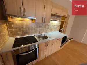 Prodej bytu 1+kk, Opava, U Hliníku, 32 m2