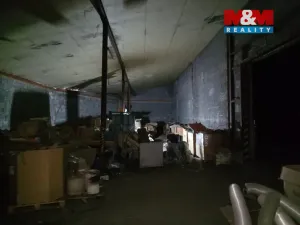 Pronájem skladu, Doksy, Valdštejnská, 1730 m2