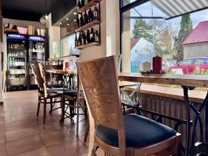 Pronájem obchodního prostoru, Praha - Nebušice, Nebušická, 45 m2