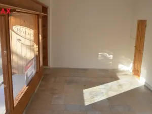 Pronájem obchodního prostoru, Jablonec nad Jizerou, 30 m2