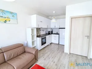 Prodej bytu 2+kk, Horoměřice, Velvarská, 50 m2