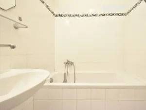 Pronájem bytu 1+1, Břeclav, Karla Hynka Máchy, 44 m2