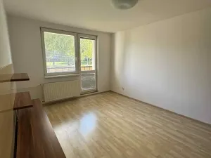 Pronájem bytu 2+1, Valašské Meziříčí, 1. máje, 57 m2