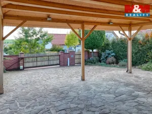 Prodej rodinného domu, Hrušovany, 300 m2