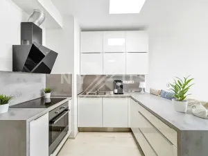 Prodej bytu 1+kk, Praha - Letňany, Kadečkové, 35 m2