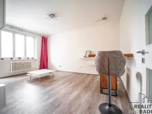 Pronájem bytu 2+1, Ostrava - Poruba, Zdeňka Štěpánka, 52 m2