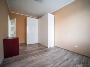 Pronájem bytu 2+1, Ostrava - Poruba, Zdeňka Štěpánka, 52 m2