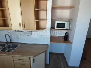 Pronájem bytu 3+1, Náměšť nad Oslavou, B. Němcové, 60 m2