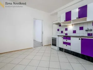 Prodej bytu 2+1, Praha - Kobylisy, Horňátecká, 57 m2