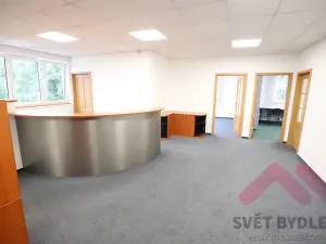 Pronájem kanceláře, Praha - Libeň, Voctářova, 117 m2